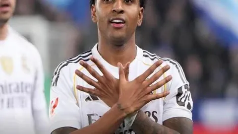 曼联切尔西1-1握手言和，B费点球制胜，凯塞多远射得分